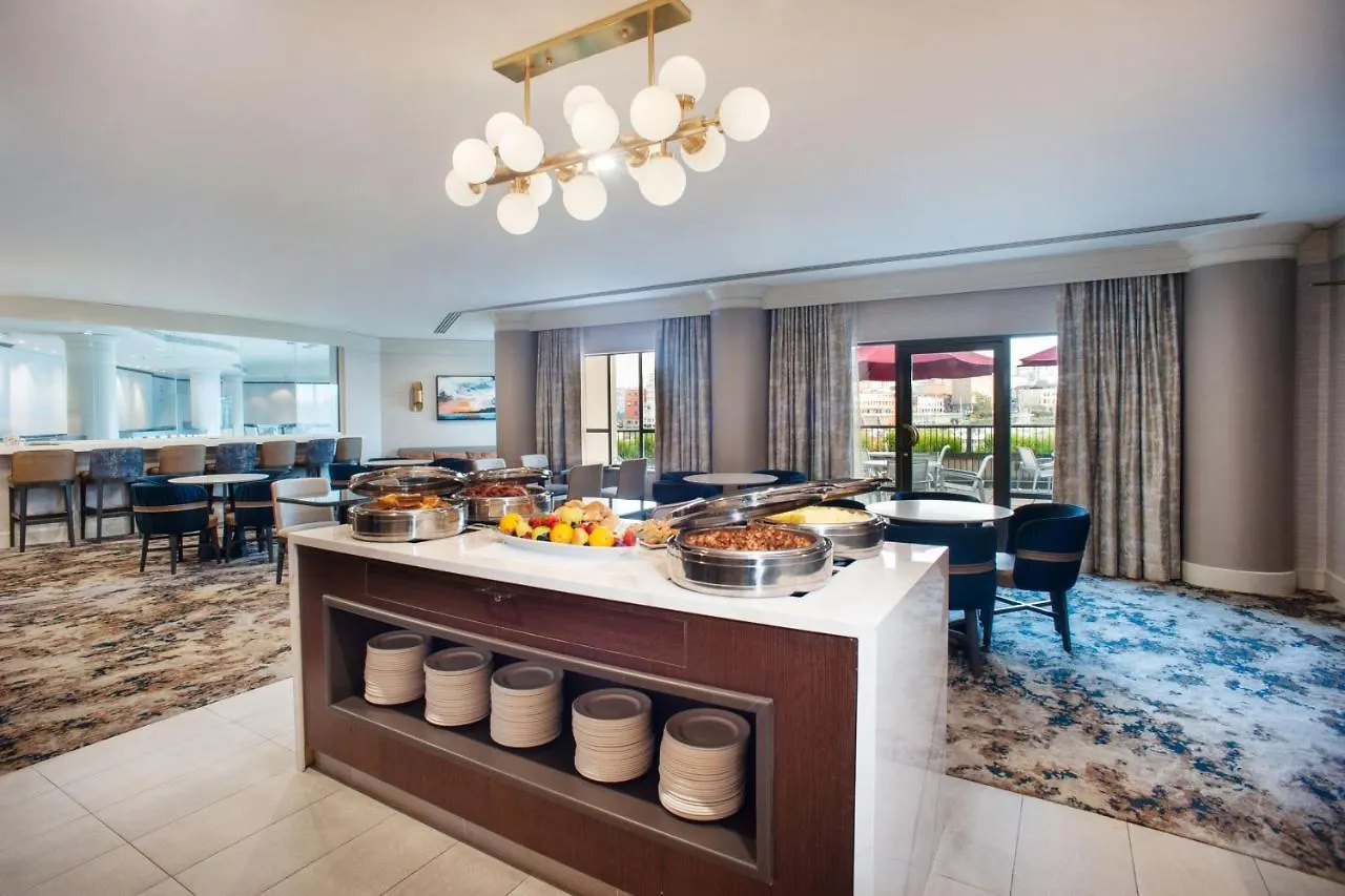 Delta Hotels By Marriott Victoria Ocean Pointe Resort