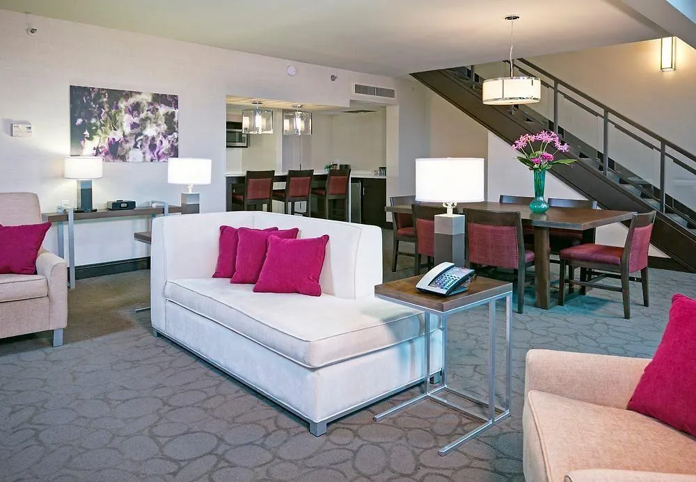 Delta Hotels By Marriott Victoria Ocean Pointe Resort