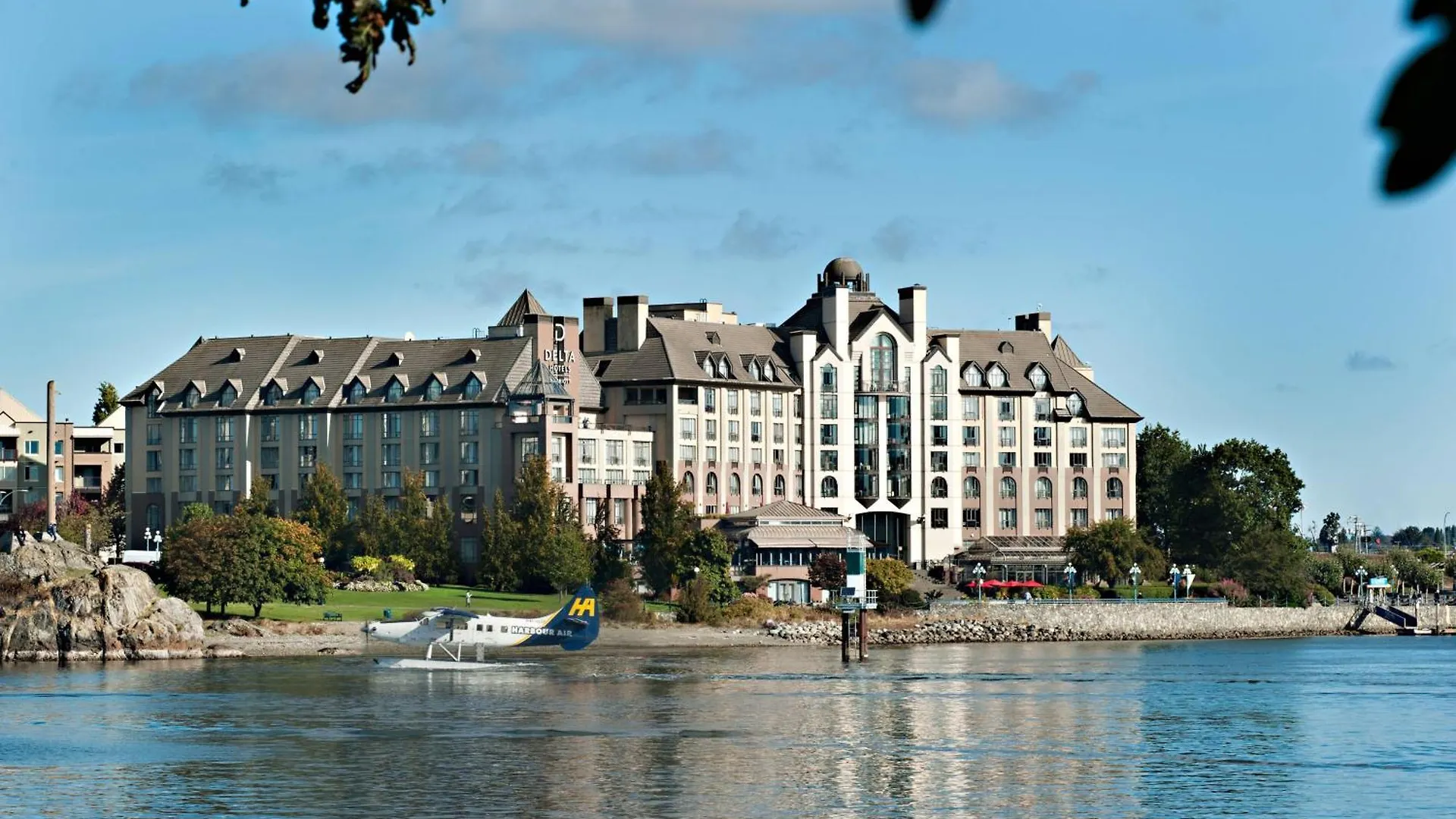 Delta Hotels By Marriott Victoria Ocean Pointe Resort